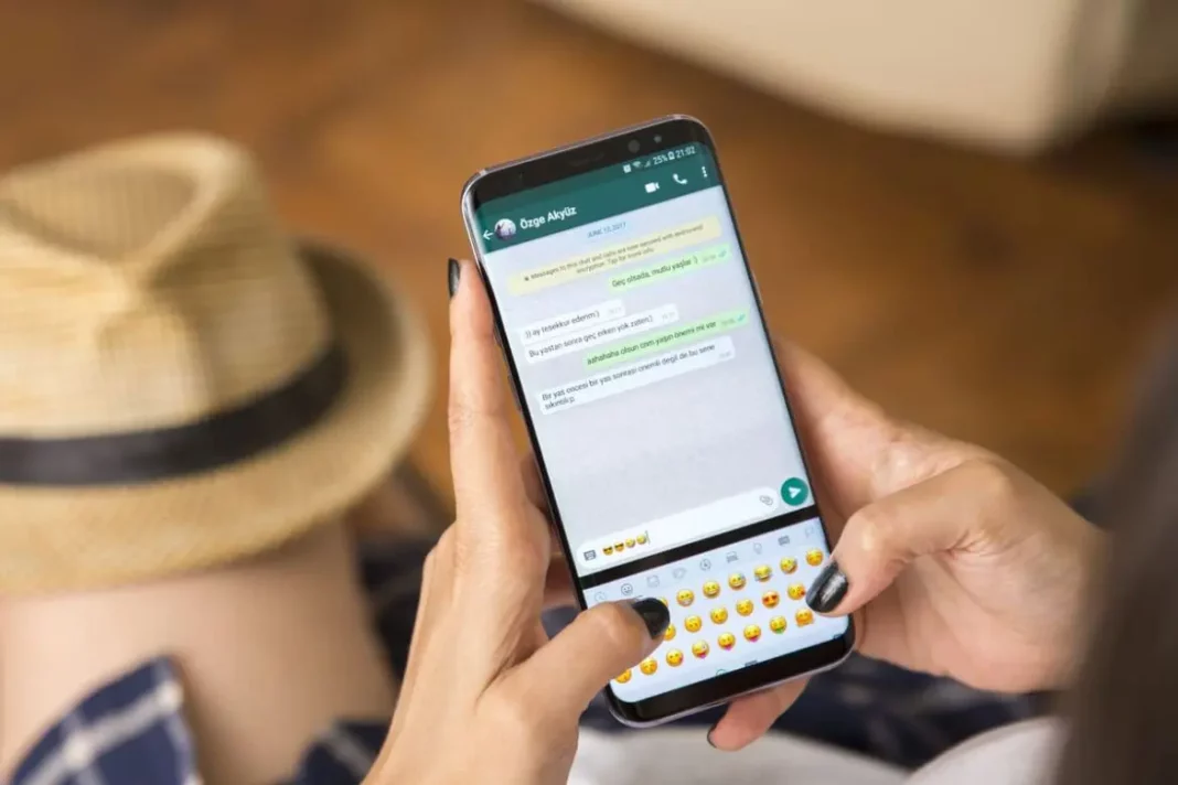 Opção de editar mensagens finalmente foi liberada no WhatsApp. Desde 2016, Telegram tem função parecida. Veja como fazer.