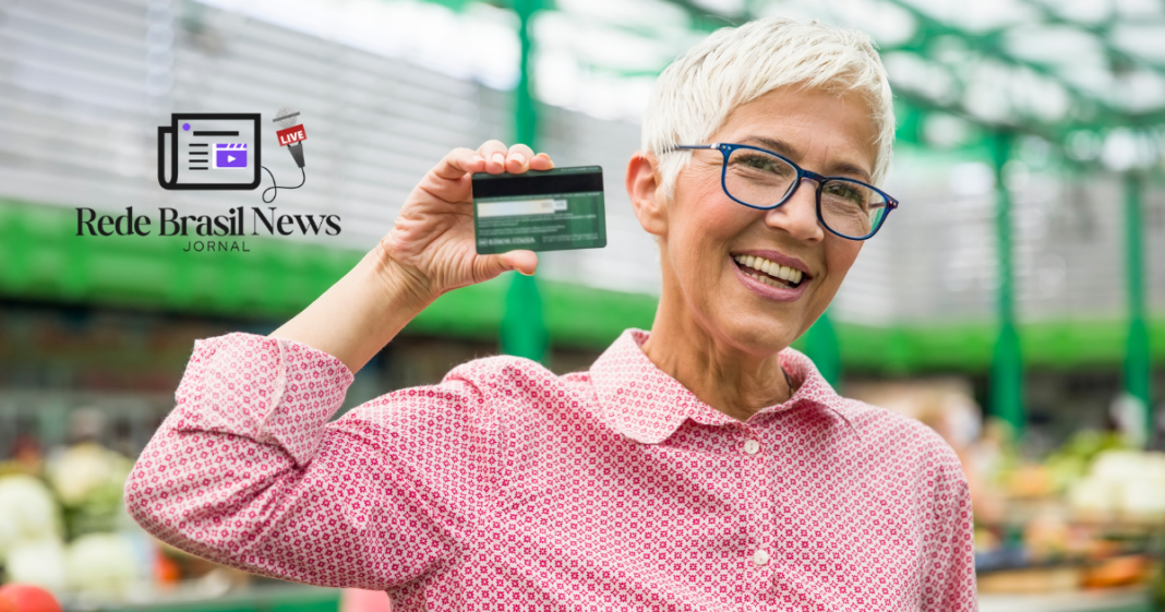Os contratos de cartão de crédito consignado estão sujeitos a novos prazos. Fonte FDR: https://fdr.com.br/2024/01/25/aposentados-ganharao-cartao-de-credito-consignado-entenda-os-beneficios/