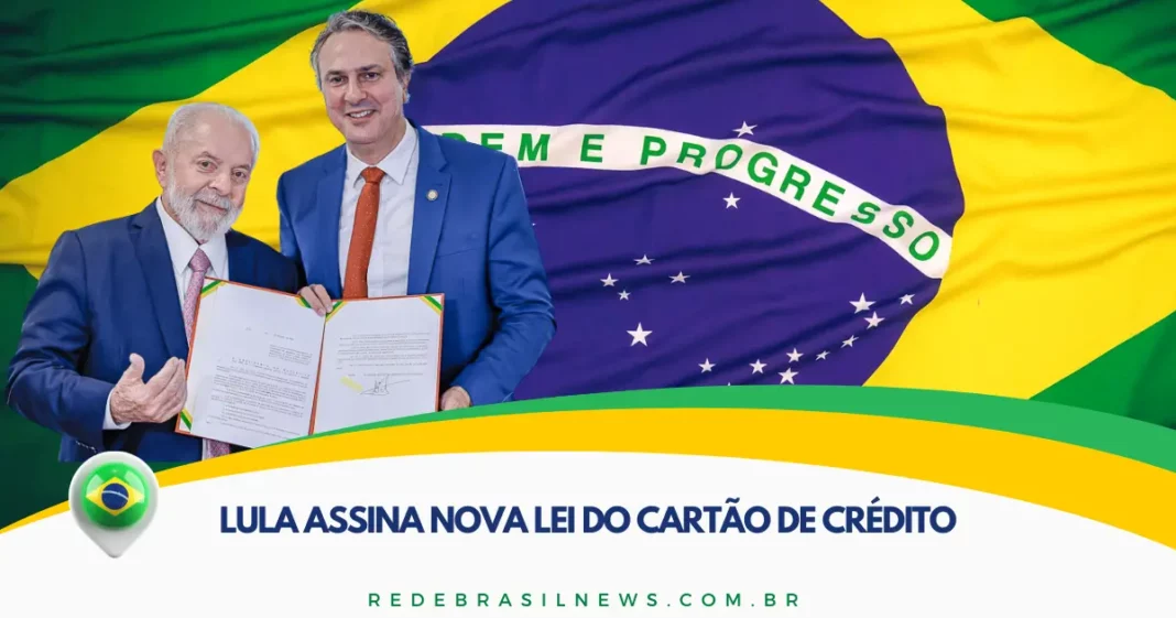 Uma nova lei assinada pelo presidente Luiz Inácio Lula da Silva trouxe um alívio significativo para milhões de brasileiros que dependem de cartões de crédito para gerenciar suas finanças